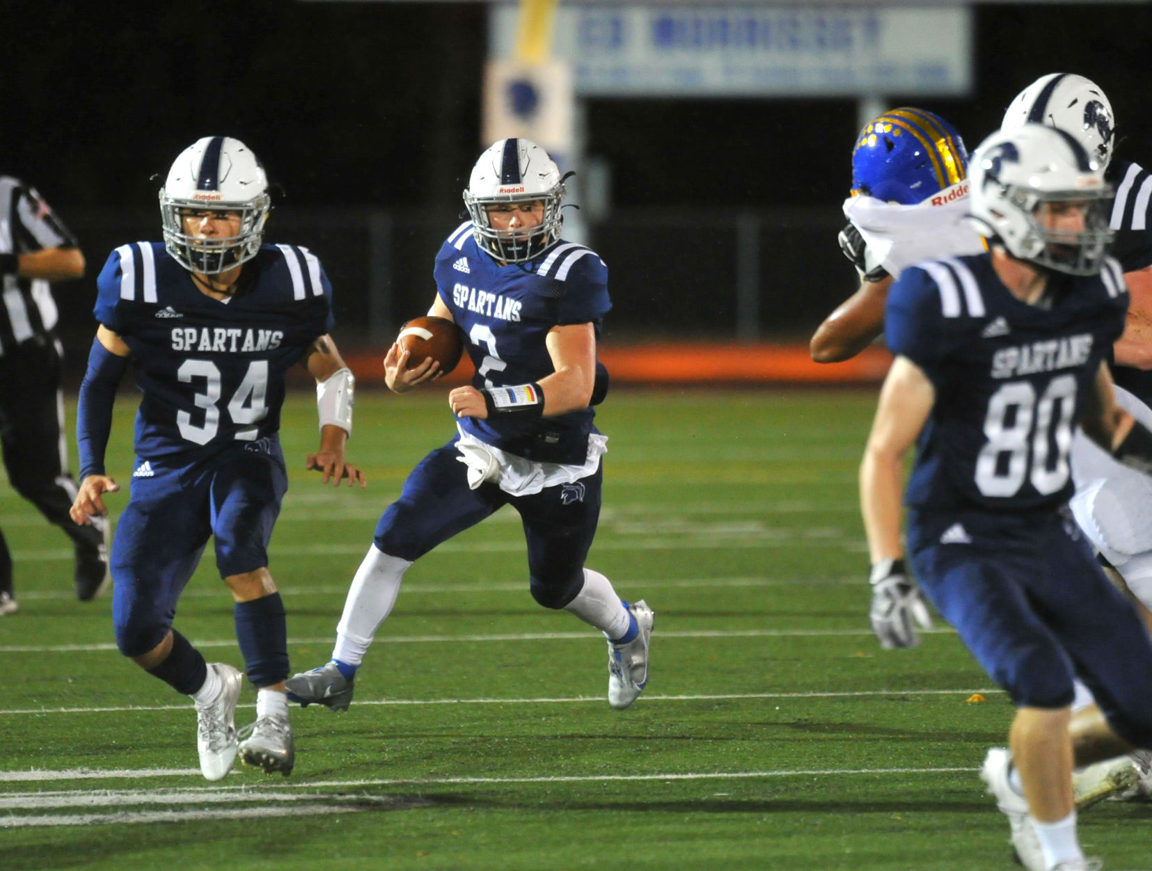 092421-qc-spt-north-pv fball